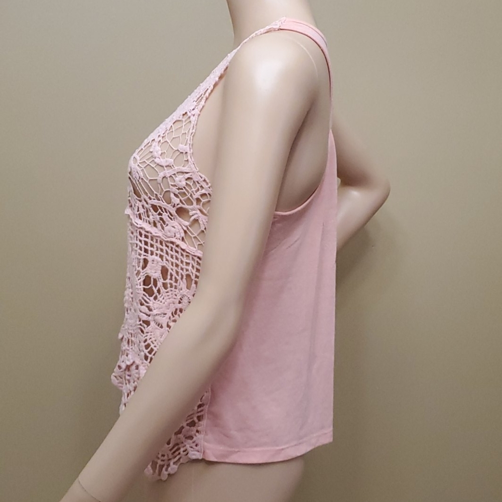 Crochet Top - Picture 2 of 3